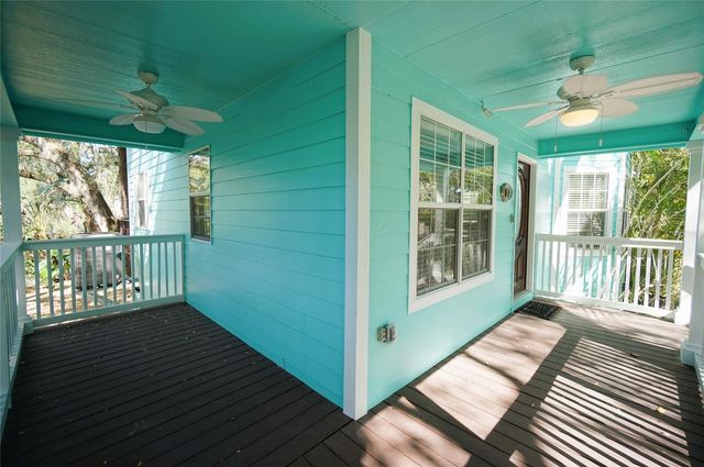 317 W HANLON STREET, Tampa, FL 33604