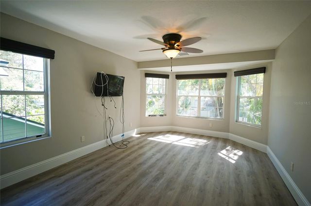 317 W HANLON STREET, Tampa, FL 33604
