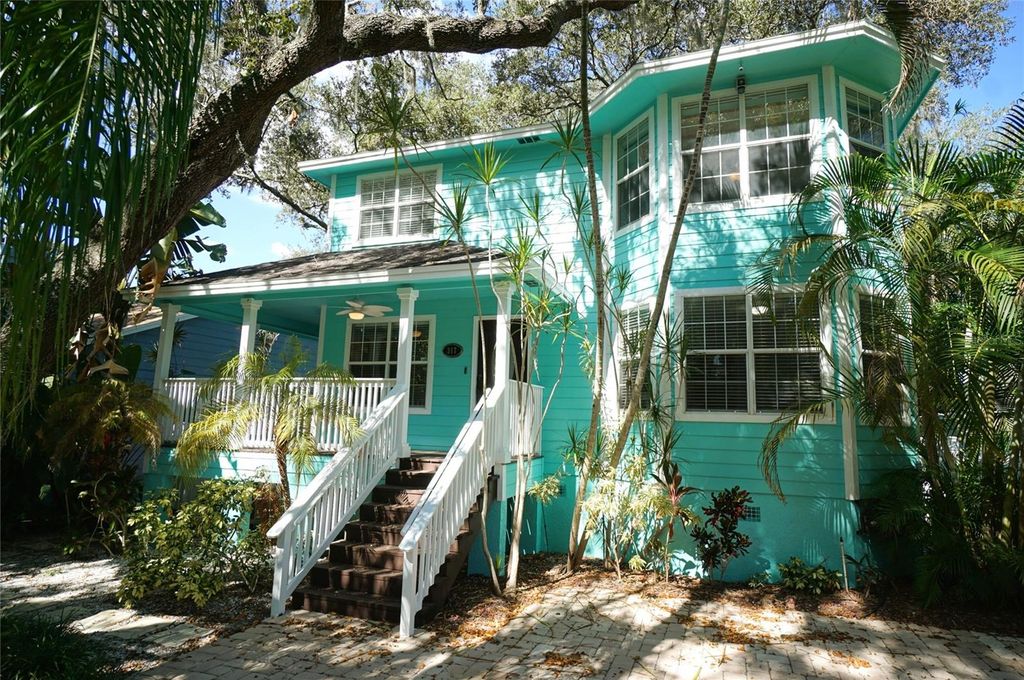 317 W HANLON STREET, Tampa, FL 33604