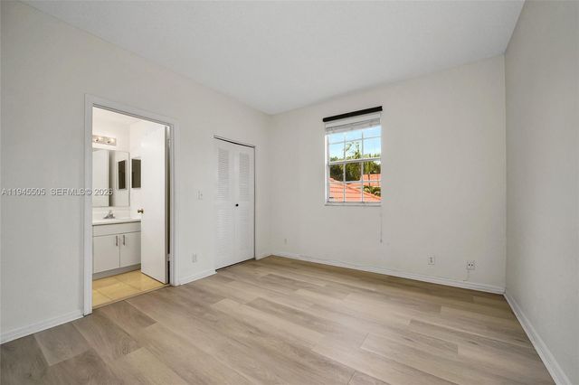 1210 Sorrento Dr, Weston, FL 33326