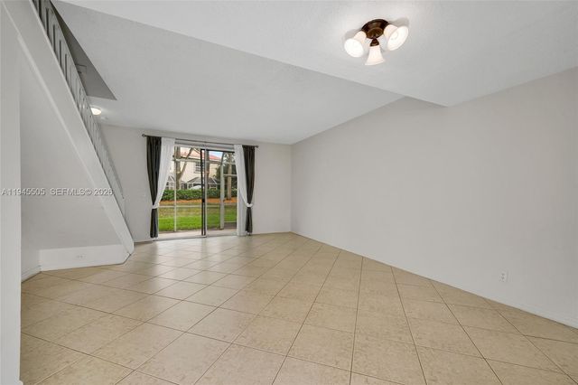 1210 Sorrento Dr, Weston, FL 33326