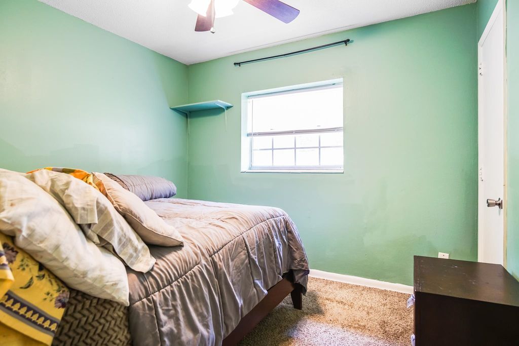 Image 19 of property listing at 906 Millard Street, Tallahassee, FL 32301