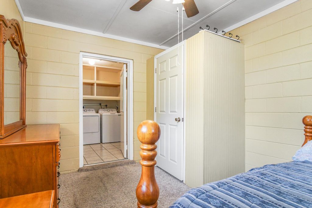 Image 28 of property listing at 906 Millard Street, Tallahassee, FL 32301