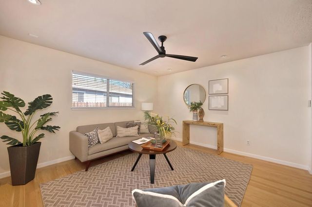 4033 Cayente Way, Sacramento, CA 95864