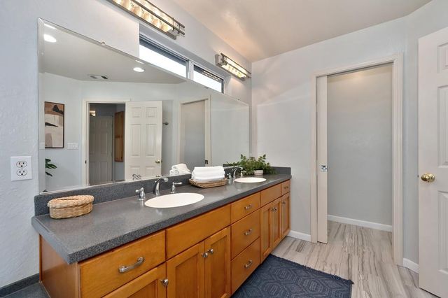 4033 Cayente Way, Sacramento, CA 95864