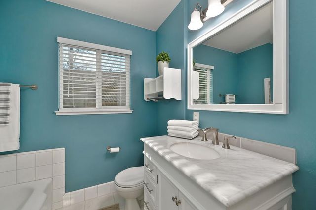 4033 Cayente Way, Sacramento, CA 95864