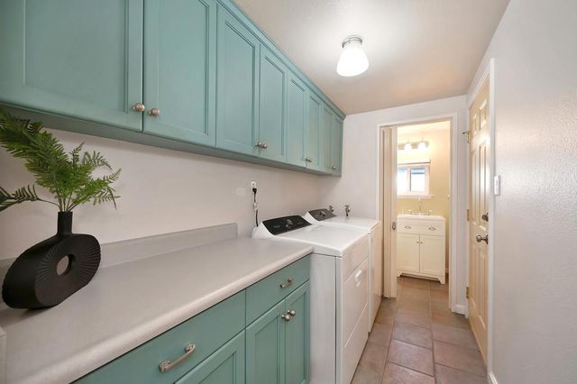 4033 Cayente Way, Sacramento, CA 95864