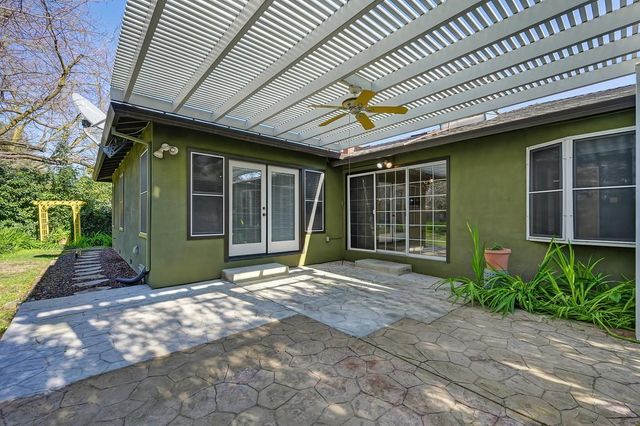 4033 Cayente Way, Sacramento, CA 95864
