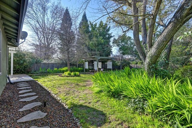 4033 Cayente Way, Sacramento, CA 95864