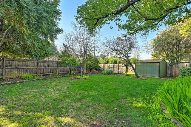 4033 Cayente Way, Sacramento, CA 95864