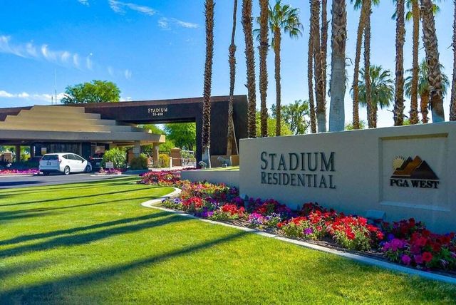 54326 Oak Tree A122, La Quinta, CA 92253