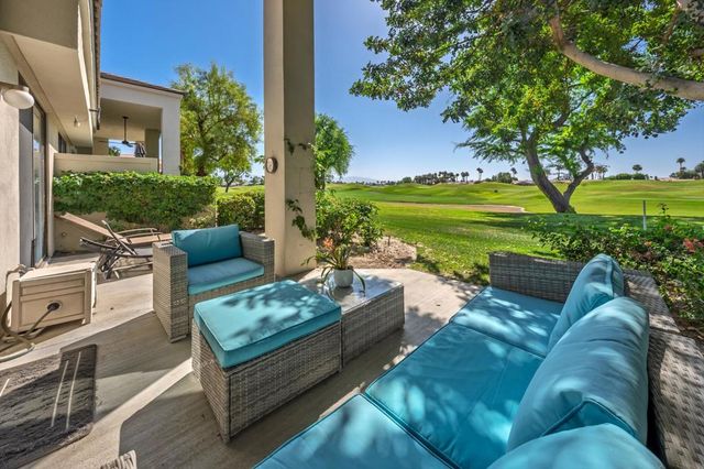 54326 Oak Tree A122, La Quinta, CA 92253