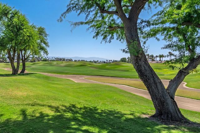 54326 Oak Tree A122, La Quinta, CA 92253