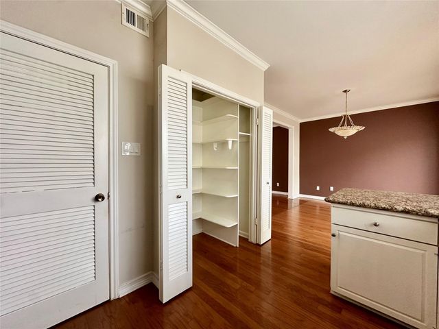 5849 Sugar Hill Drive, Houston, TX 77057
