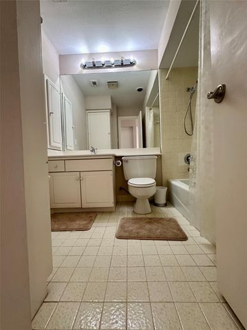 5849 Sugar Hill Drive, Houston, TX 77057