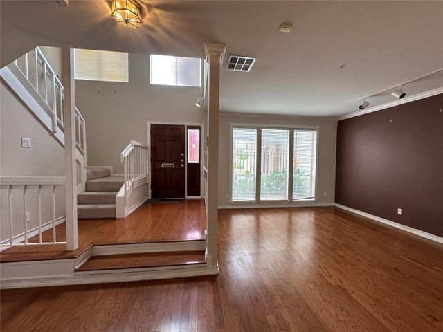 5849 Sugar Hill Drive, Houston, TX 77057