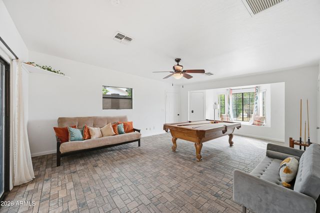 4528 E HOBART Street, Mesa, AZ 85205