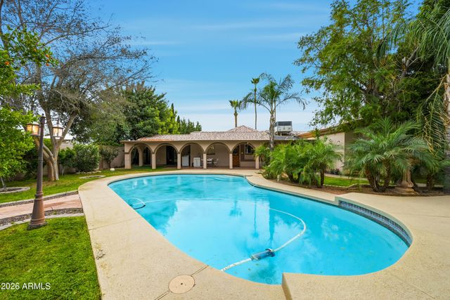 4528 E HOBART Street, Mesa, AZ 85205