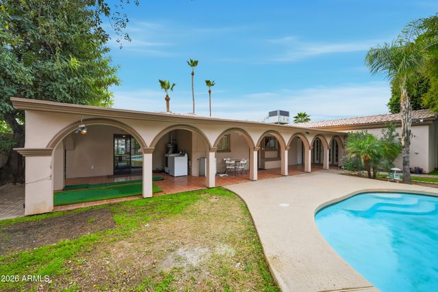 4528 E HOBART Street, Mesa, AZ 85205