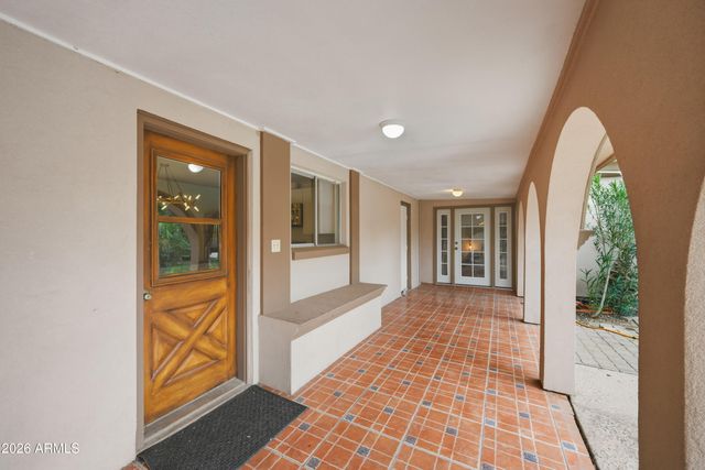 4528 E HOBART Street, Mesa, AZ 85205