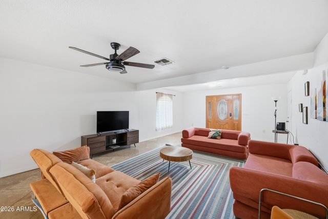 4528 E HOBART Street, Mesa, AZ 85205