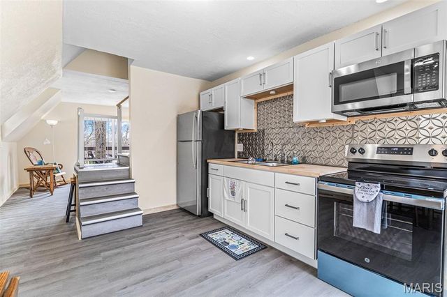 6606 Brown Eyed Susan, French Village, MO 63036