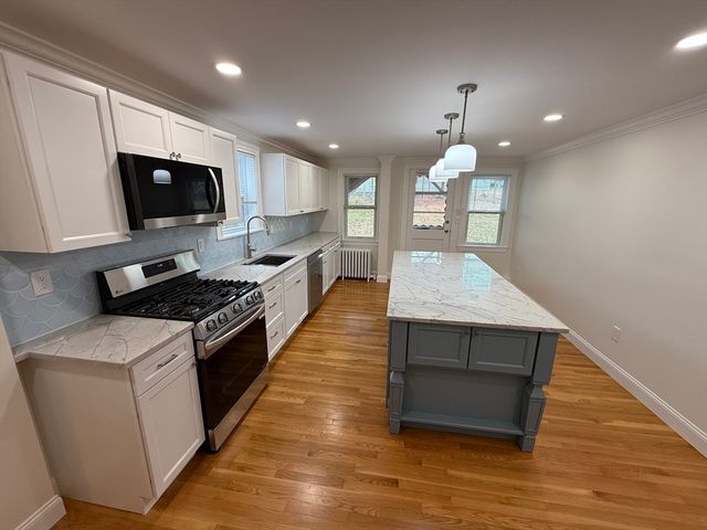 22 Sweetser S 1, Wakefield, MA 01880