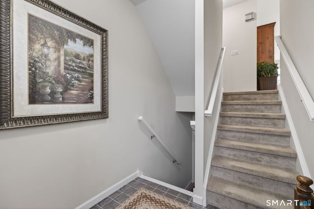 560 Silver Sands Road 904, East Haven, CT 06512