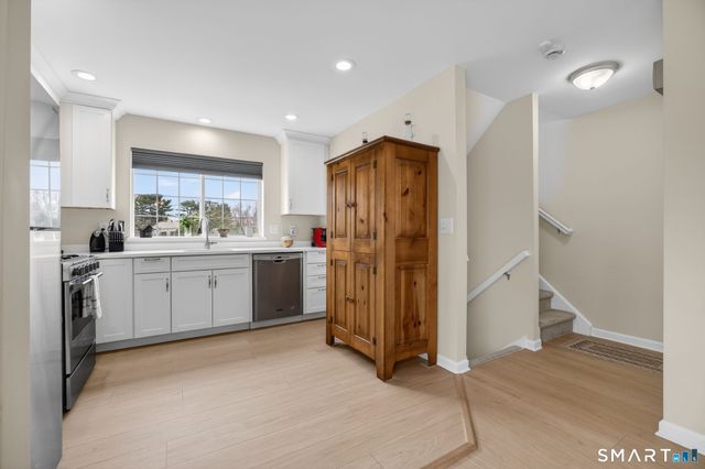 560 Silver Sands Road 904, East Haven, CT 06512