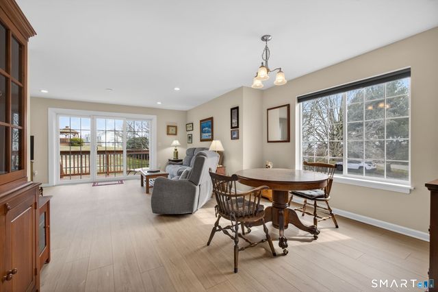 560 Silver Sands Road 904, East Haven, CT 06512