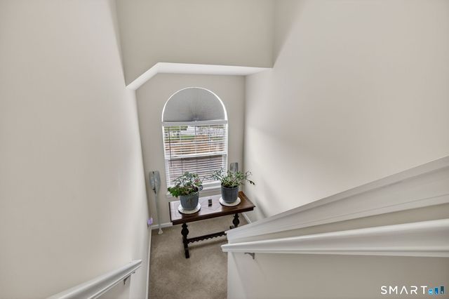 560 Silver Sands Road 904, East Haven, CT 06512