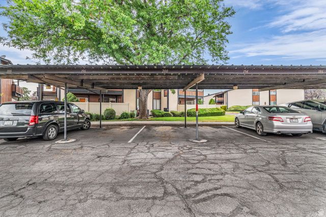 200 W GARDEN PARK DR, Orem, UT 84057
