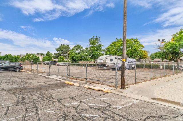 200 W GARDEN PARK DR, Orem, UT 84057