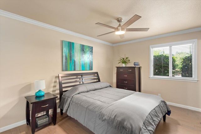 8678 Pardillo Ave, Orangevale, CA 95662