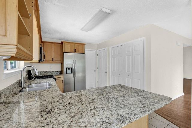 2155 Towne Manor Drive NW, Kennesaw, GA 30144