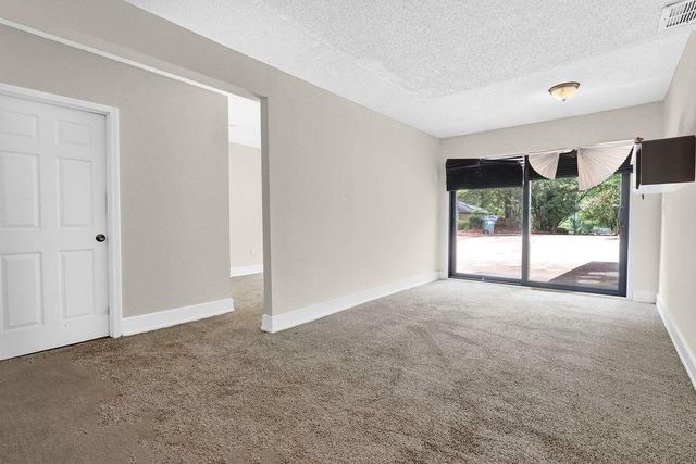 2155 Towne Manor Drive NW, Kennesaw, GA 30144