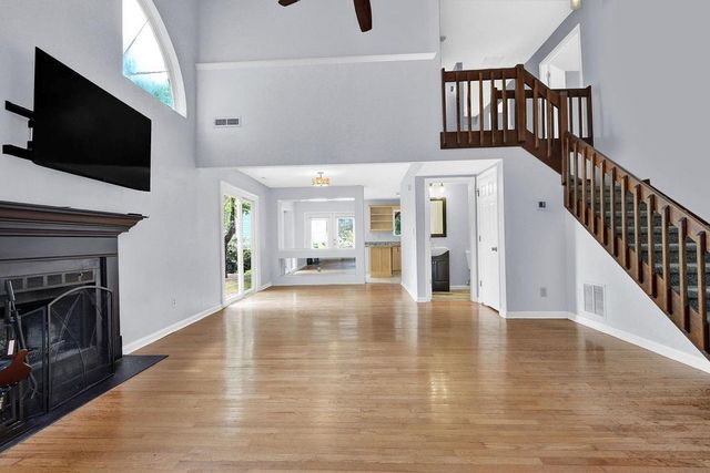 2155 Towne Manor Drive NW, Kennesaw, GA 30144