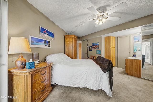 10189 W PINEAIRE Drive, Sun City, AZ 85351