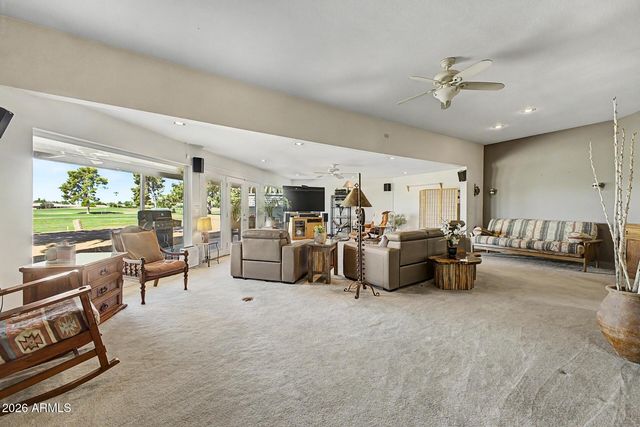 10189 W PINEAIRE Drive, Sun City, AZ 85351