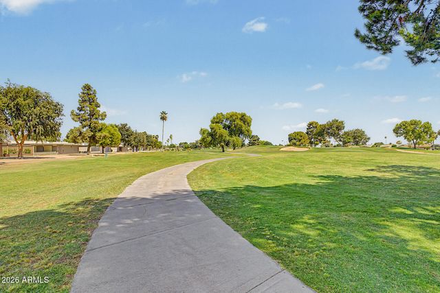 10189 W PINEAIRE Drive, Sun City, AZ 85351