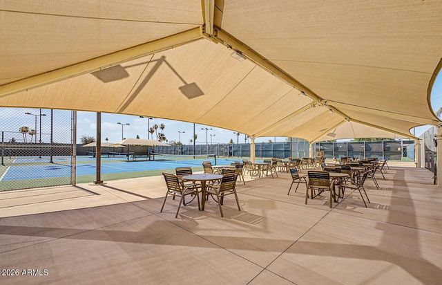 10189 W PINEAIRE Drive, Sun City, AZ 85351