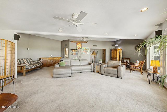 10189 W PINEAIRE Drive, Sun City, AZ 85351