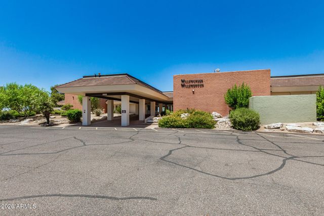 10189 W PINEAIRE Drive, Sun City, AZ 85351