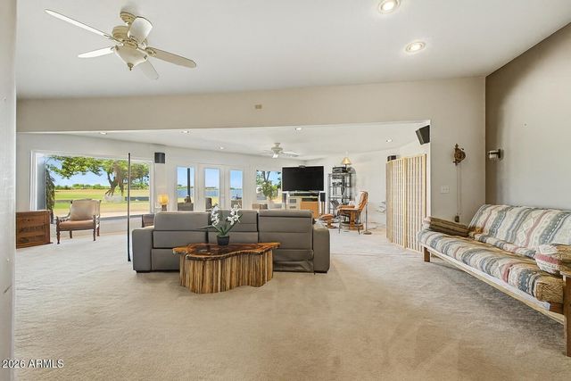 10189 W PINEAIRE Drive, Sun City, AZ 85351