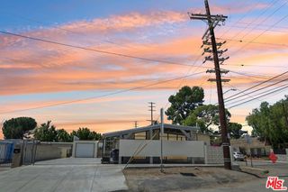 11100 Sheldon Street, Shadow Hills, CA 91352
