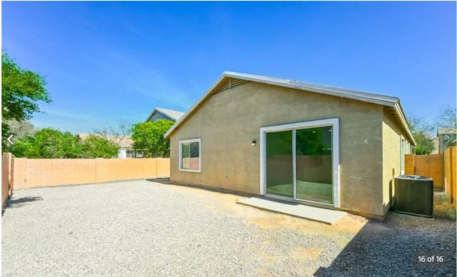 7002 S 40th Lane, Phoenix, AZ 85041