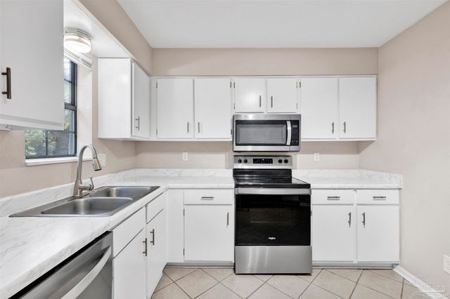 4344 Langley Ave B 202, Pensacola, FL 32504