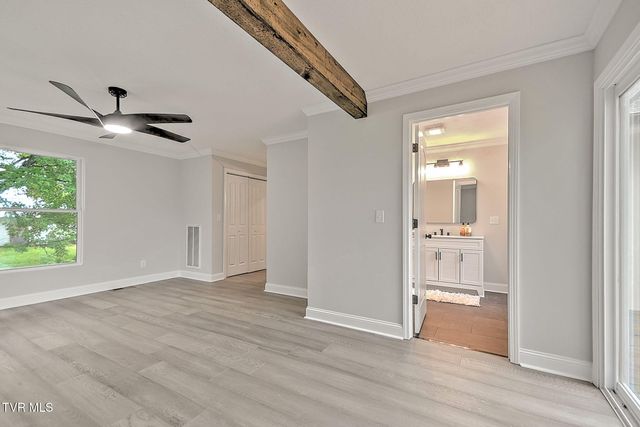 1527 Gray Station Sulpher Springs Road, Jonesborough, TN 37659