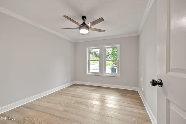 1527 Gray Station Sulpher Springs Road, Jonesborough, TN 37659