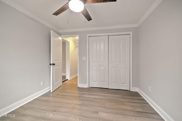1527 Gray Station Sulpher Springs Road, Jonesborough, TN 37659